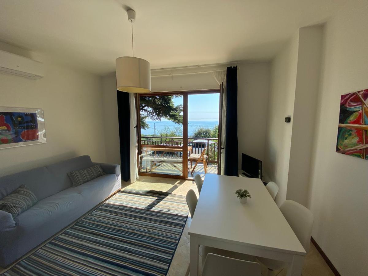 Apartment With Terrace And Garden With A Sea View Sistiana Ngoại thất bức ảnh